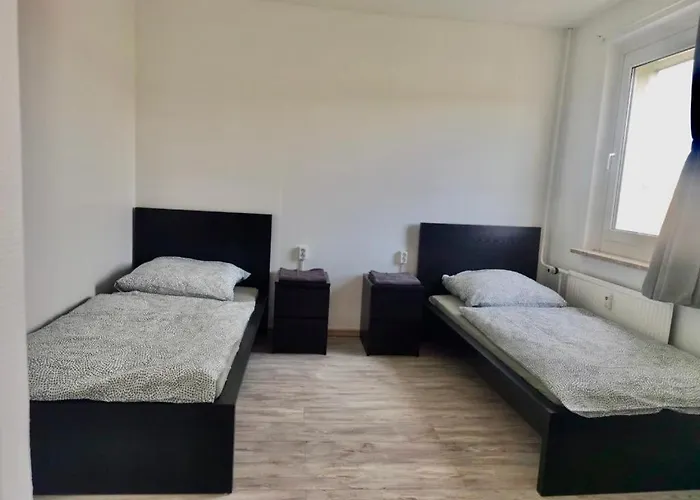 شقة 4 Bett Monteurwohnung In